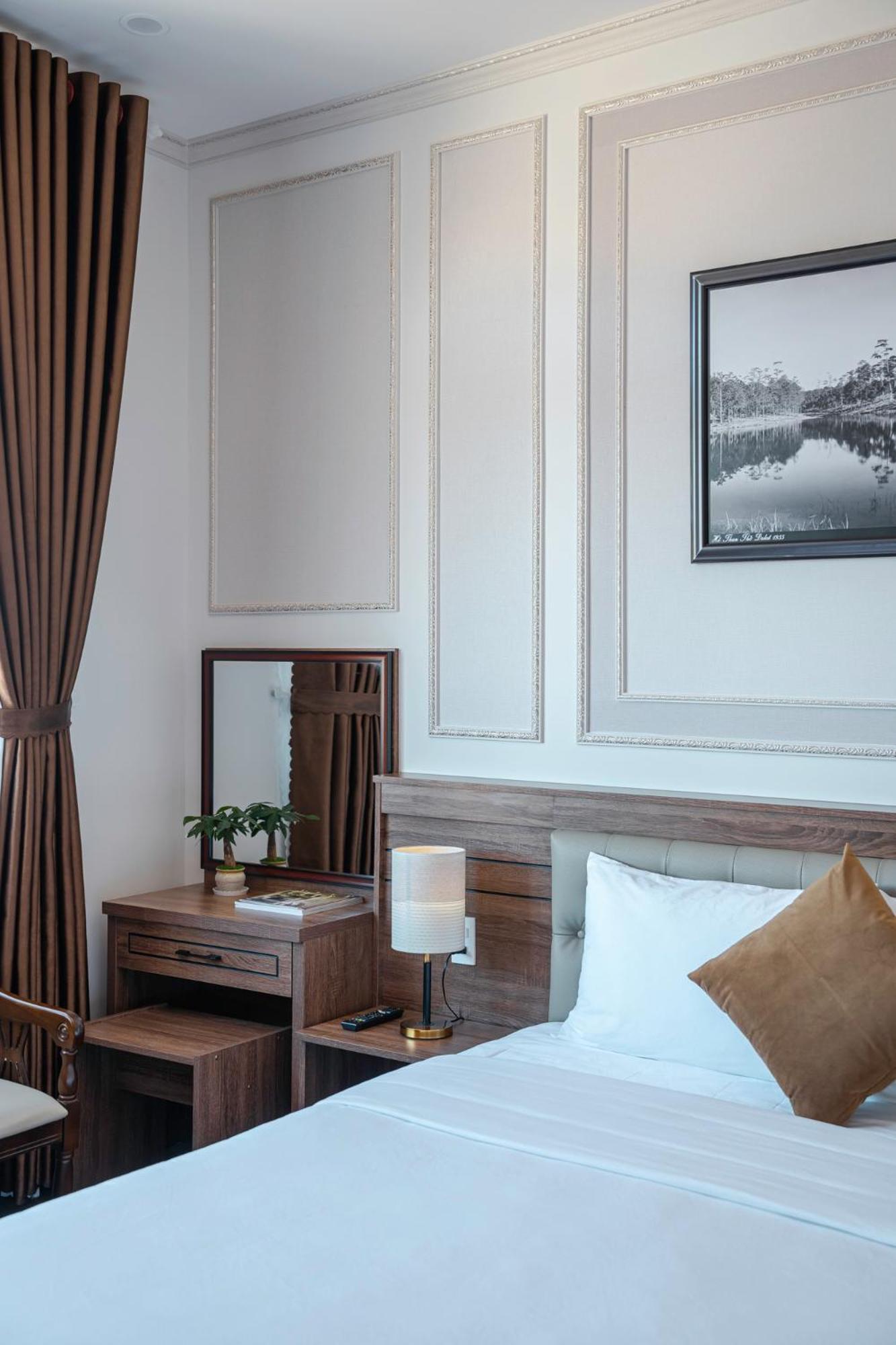 Pine View Hotel Dalat Exterior foto