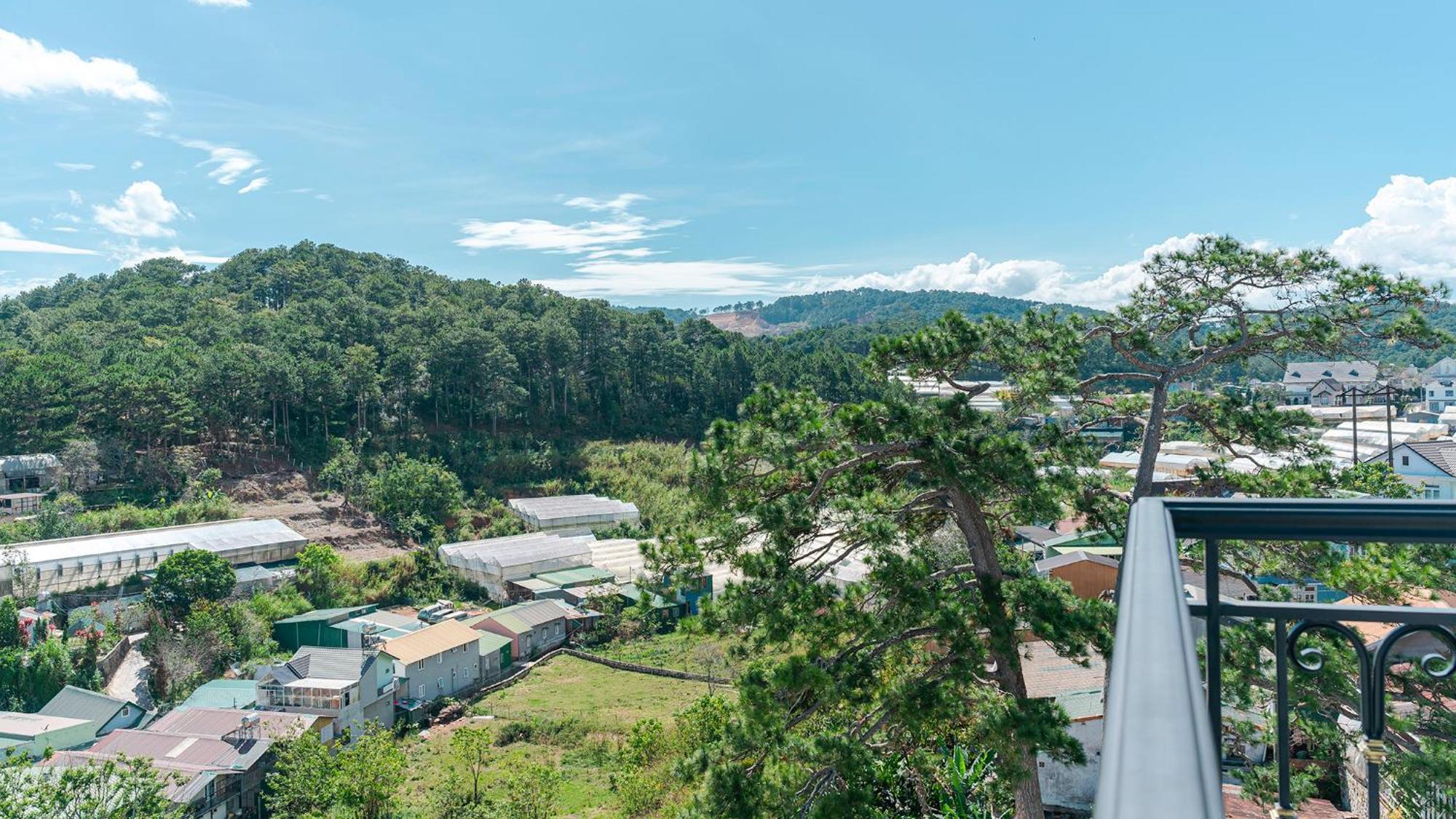 Pine View Hotel Dalat Exterior foto