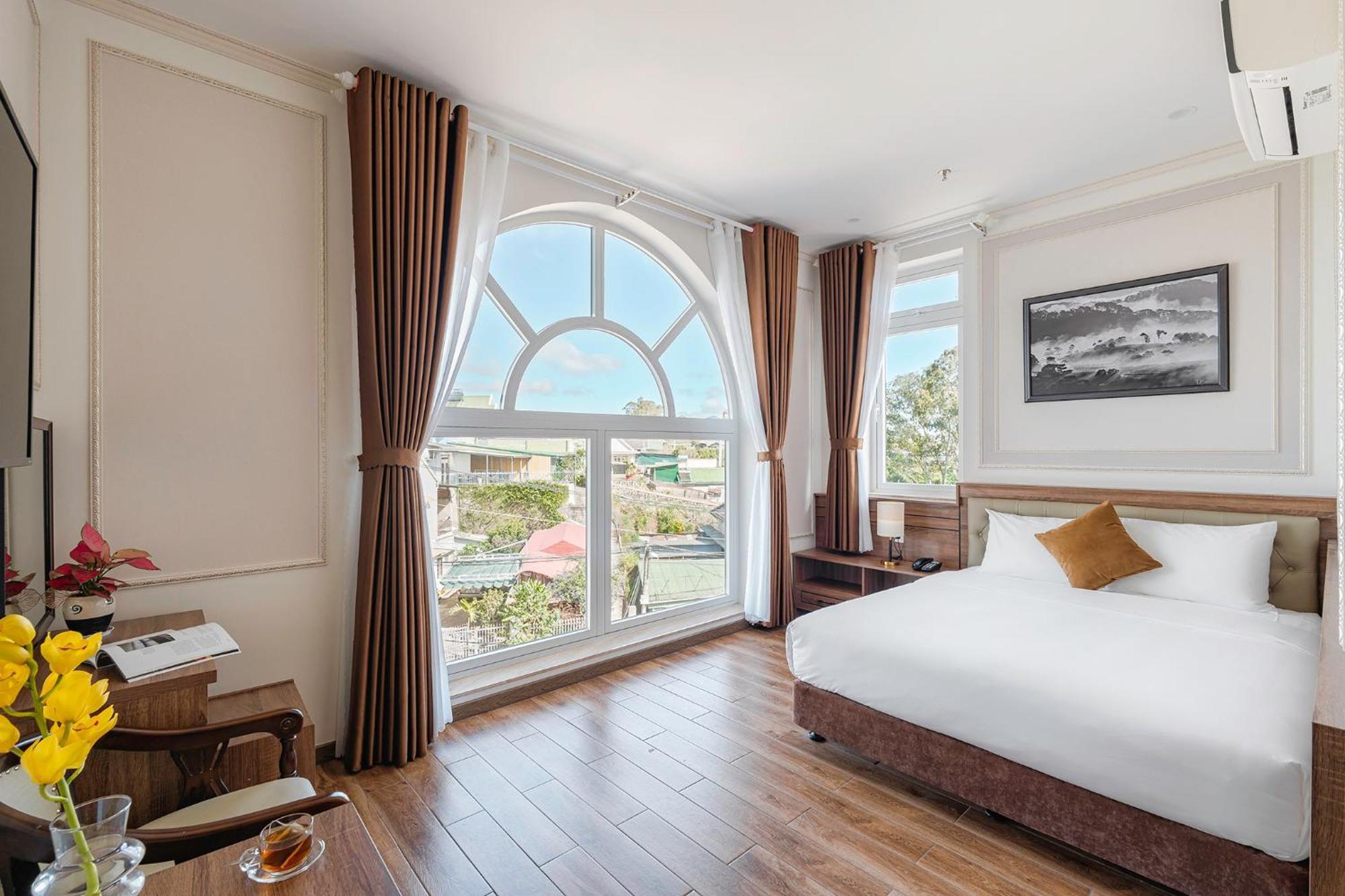 Pine View Hotel Dalat Exterior foto