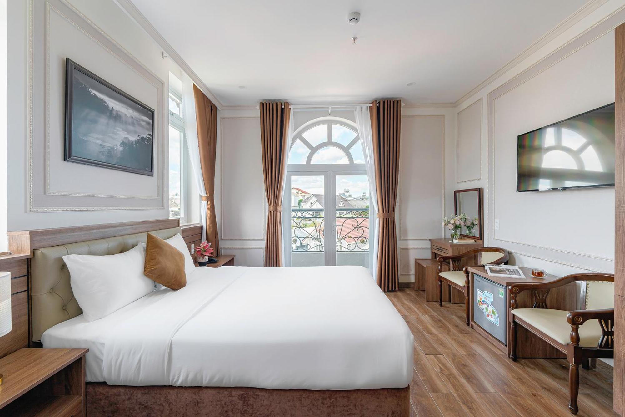 Pine View Hotel Dalat Exterior foto