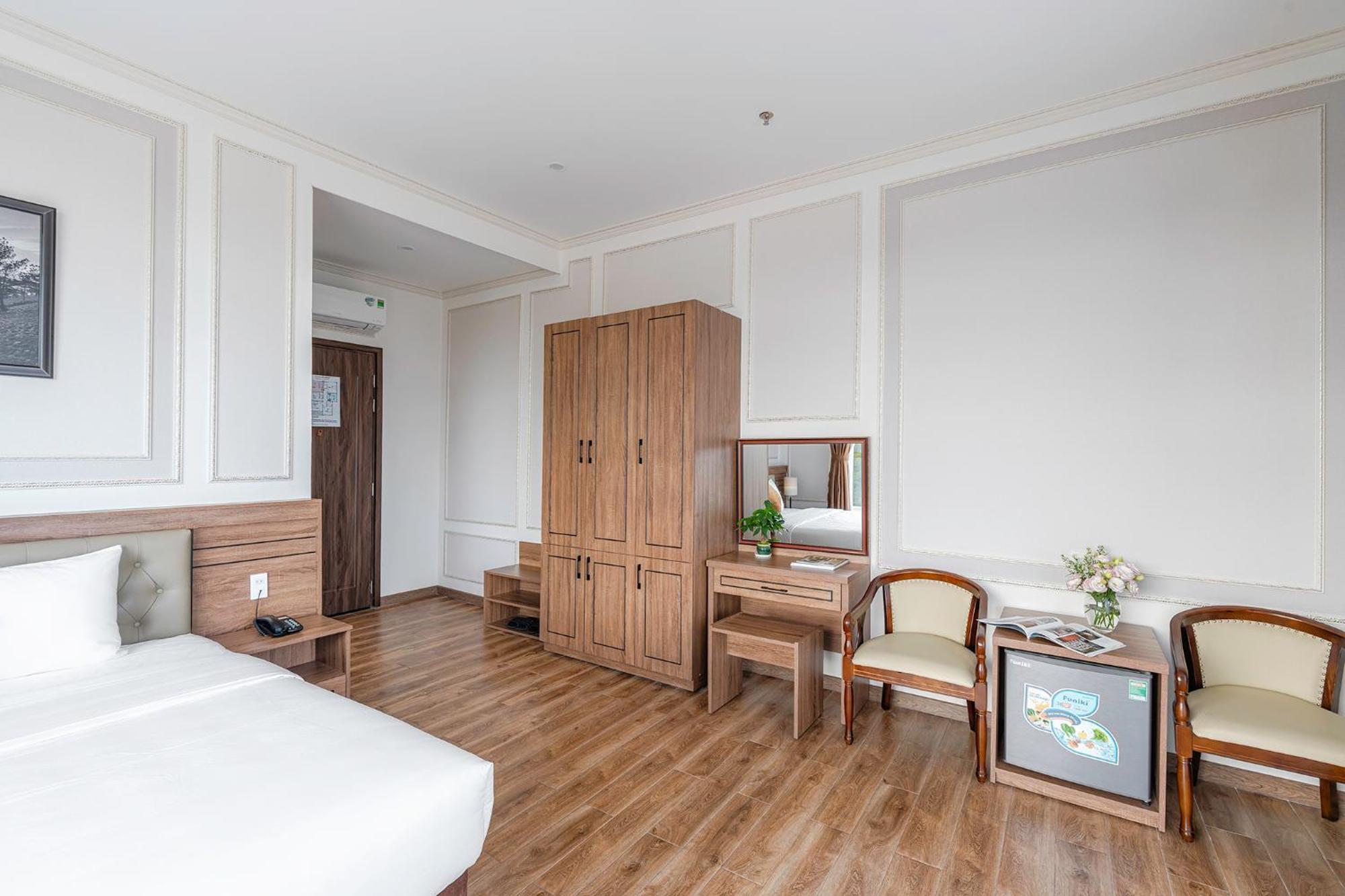 Pine View Hotel Dalat Exterior foto